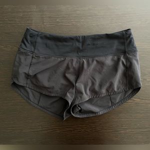 Lululemon Speed Up Short *2.5”